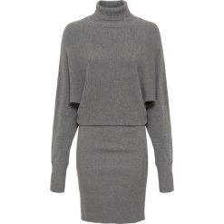 Sukienka dzianinowa. Czarne sukienki damskie bonprix, bez wzorów, z dzianiny, eleganckie, bez kołnierzyka, bez ramiączek. Za 124.99 zł.
