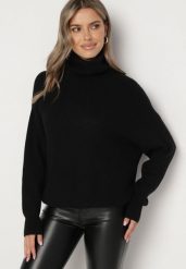 Czarny Golf o Klasycznym Kroju z Kaszmirem Azifra. Czarne golfy damskie Born2be, uniwersalny, z aplikacjami, z jeansu, bez ramiączek. Za 139.99 zł.