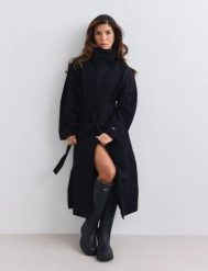 Damski płaszcz wodoodporny oddychający czarny. Czarne płaszcze damskie Aim'n, m, bez wzorów, z materiału, eleganckie. Za 863.00 zł.