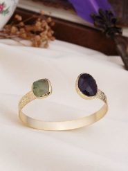 L'Atelier de Gaia Pozłacana bransoletka z elementami ozdobnymi rozmiar: onesize. Różowe bransoletki damskie L'Atelier de Gaia, pozłacane. Za 91.56 zł.