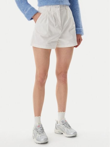 Tommy Jeans Szorty materiałowe Claire DW0DW21643 Écru Regular Fit. Szorty damskie Tommy Jeans, bez wzorów, z bawełny. Za 219.99 zł.