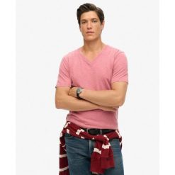 T-shirt melanżowy z dekoltem w serek Superdry. Czerwone t-shirty męskie Superdry., m, bez wzorów, bez kołnierzyka. Za 141.00 zł.