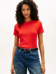 Tommy Hilfiger Koszulka Kobiety Bawełna czerwony, L. Czerwone t-shirty damskie Tommy Hilfiger, l, bez wzorów, z bawełny, bez kołnierzyka. Za 169.95 zł.