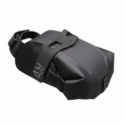 Torba na siodło Pro Discover Team. Czarne torebki klasyczne damskie PRO, bez wzorów, z materiału, bez dodatków. Za 346.00 zł.