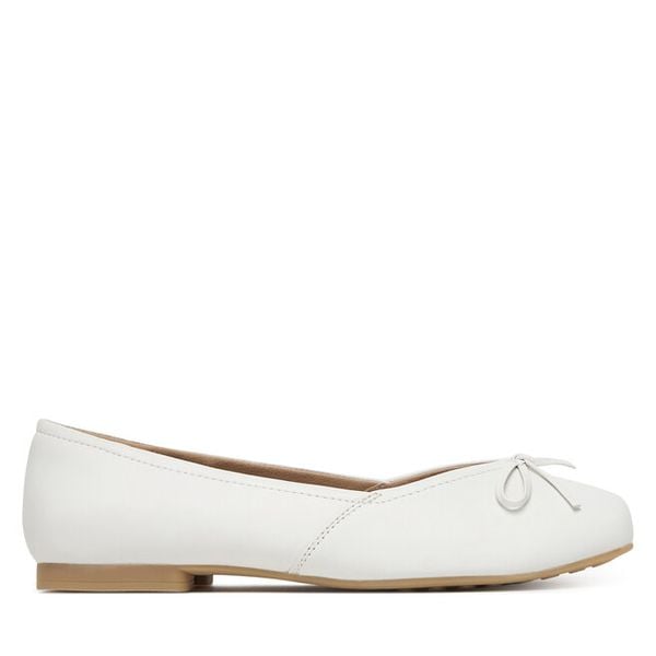 Baleriny Caprice. Białe baleriny damskie Caprice, bez wzorów, bez obcasa. Za 339.99 zł.