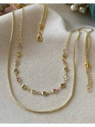 Luseera Pozłacany naszyjnik z kryształami - dł. 55 cm rozmiar: onesize. Czerwone naszyjniki damskie Luseera, pozłacane. Za 39.99 zł.