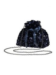 Vera Mont Torebka w kolorze granatowym - 19,5 x 21 cm rozmiar: onesize. Niebieskie torebki klasyczne damskie Vera Mont, bez wzorów, z materiału, bez dodatków. Za 69.99 zł.