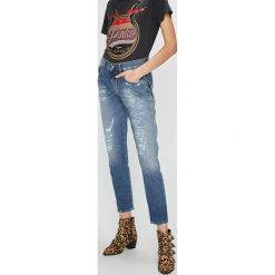 Pinko - Jeansy Lupin. Niebieskie jeansy damskie Pinko. W wyprzedaży za 699.90 zł.