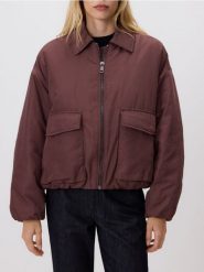 Kurtka bomberka oversize - mahoniowy. Brązowe kurtki damskie Reserved, l, bez wzorów, z tkaniny, bez kaptura. W wyprzedaży za 139.99 zł.