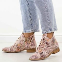 Multi ażurowe botki damskie Potocki 12091. Żółte botki damskie POTOCKI, na jesień, z materiału, klasyczne, bez obcasa, na obcasie, bez zapięcia. Za 229.00 zł.