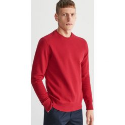 Gładka bluza - Czerwony. Czerwone bluzy bez kaptura męskie Reserved, l. Za 79.99 zł.