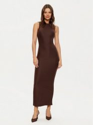 Guess Sukienka dzianinowa W4YK0J KCDE0 Brązowy Slim Fit. Brązowe sukienki damskie Guess, xs, z aplikacjami, z dzianiny, bez kołnierzyka, bez ramiączek. Za 299.99 zł.