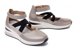 RIEKER REMONTE D2411-90 metallic, półbuty damskie. Szare półbuty damskie Rieker Remonte, bez wzorów, bez obcasa, na koturnie. Za 369.90 zł.