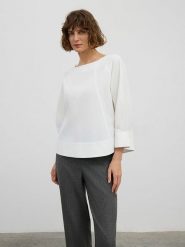 BGN Bluzka w kolorze białym rozmiar: 34. Białe bluzki damskie BGN, bez wzorów, bez kołnierzyka, bez ramiączek. Za 73.93 zł.