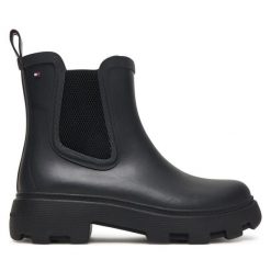 Kalosze Tommy Hilfiger. Czarne kalosze damskie Tommy Hilfiger, bez wzorów. Za 529.99 zł.