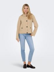 ONLY Kurtka przejściowa w kolorze beżowym rozmiar: S. Brązowe kurtki damskie Only, s, bez wzorów, bez kaptura. Za 165.99 zł.