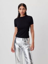 LeGer Koszulka "Doreen" w kolorze czarnym rozmiar: 44. Czarne bluzki damskie LeGer, bez wzorów, bez kołnierzyka, bez ramiączek. Za 70.90 zł.