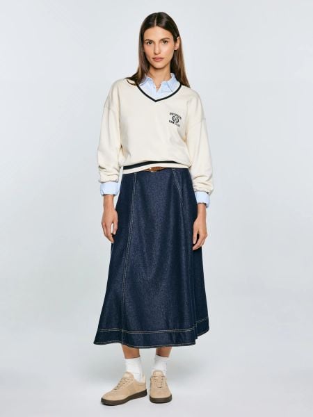 Spódnica damska midi jeansowa rozkloszowana granatowa Scarlet 652. Niebieskie spódniczki damskie Big Star, bez wzorów, z denimu, biznesowe, midi, koszulowe. W wyprzedaży za 159.99 zł.