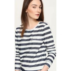 BLUZA NIEROZPINANA DAMSKA. Białe bluzy bez kaptura damskie TROLL, m. W wyprzedaży za 54.99 zł.