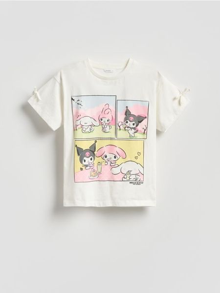 T-shirt Hello Kitty and Friends - złamana biel. Koszulki dziewczęce Reserved, bez wzorów, z bawełny, bez ramiączek. Za 49.99 zł.
