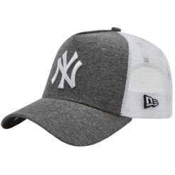 Czapka Trucker New Era MLB New York Yankees. Białe czapki męskie New Era, bez wzorów, z jersey, sportowe. Za 149.99 zł.