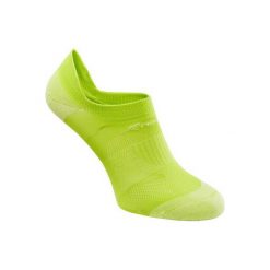 Skarpety do szybkiego marszu WS 500 Fresh Invisible zielone. Zielone skarpetki damskie NEWFEEL, bez wzorów, z elastanu. Za 14.99 zł.