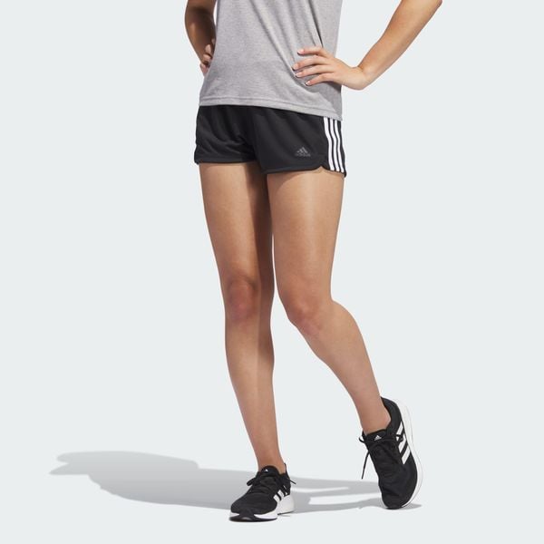 Szorty z dzianiny damskie w 3 paski adidas Pacer. Białe szorty damskie Adidas, bez wzorów, z dzianiny, sportowe. Za 112.99 zł.