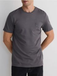 T-shirt regular fit z aplikacją - ciemnoszary. Szare t-shirty męskie Reserved, l, z aplikacjami, z dzianiny, bez kołnierzyka. W wyprzedaży za 35.99 zł.