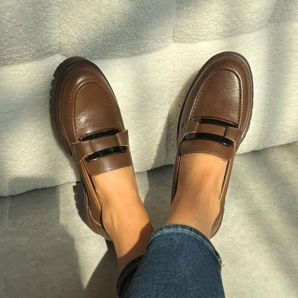 Brązowe skórzane mokasyny damskie Sergio Leone 25166. Brązowe mokasyny damskie Sergio Leone, z jeansu. Za 269.00 zł.