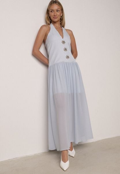 Niebieska Sukienka z Wiązanym Dekoltem Typu Halter i Biżuteryjnymi Guzikami Raena. Niebieskie sukienki damskie Born2be, na co dzień, m, bez wzorów, wizytowe, bez kołnierzyka, bez ramiączek, midi, proste. Za 159.99 zł.