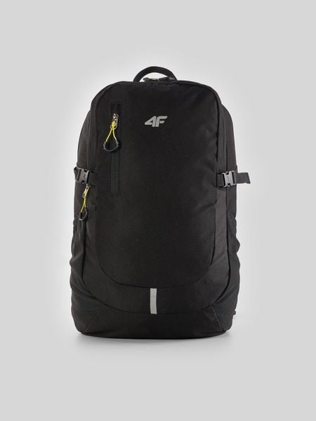 4F Plecak miejski z kieszenią na laptop (22 L) - czarny Uniwersalny. Czarne plecaki męskie 4f, bez wzorów, z materiału. Za 149.99 zł.