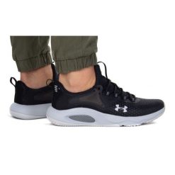 Buty Under Armour Hovr Rise 4 3025565-001 czarne. Czarne buty sportowe na co dzień męskie z gumy, bez zapięcia. Za 556.44 zł.