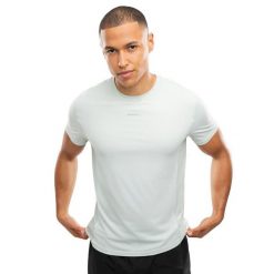Męska koszulka do biegania z krótkim rękawem Fitness Siroko Gate Green. Zielone t-shirty sportowe męskie SIROKO, l, z materiału, bez ramiączek, do biegania. Za 128.00 zł.