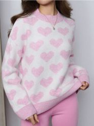 Sweter w serca - kremowy. Białe swetry klasyczne damskie Sinsay, l, bez kołnierzyka. Za 59.99 zł.