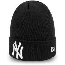 Czapka New Era MLB Essential Cuff Beanie New York Yankees. Czarne czapki męskie New Era, na jesień, bez wzorów. Za 126.86 zł.