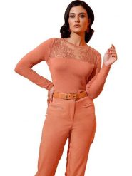 WITT WEIDEN Sweter w kolorze pomarańczowym rozmiar: 48. Pomarańczowe swetry klasyczne damskie WITT WEIDEN, z koronki, bez kołnierzyka. Za 109.00 zł.