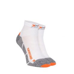 Skarpety biegowe X-Socks Run Discovery 4.0. Białe skarpetki damskie X-Socks, bez wzorów. W wyprzedaży za 72.00 zł.