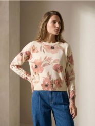 Sweter z motywem kwiatowym z wiskozą - wielobarwny. Swetry klasyczne damskie Sinsay, l, z wiskozy, bez kołnierzyka. Za 45.99 zł.