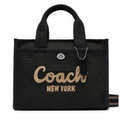 Torebka Coach. Czarne torebki klasyczne damskie Coach, bez wzorów, bez dodatków. Za 799.99 zł.