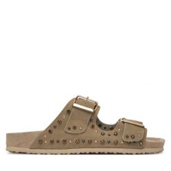 Klapki DeeZee. Brązowe klapki damskie DeeZee, bez wzorów, bez obcasa. Za 179.99 zł.