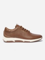 Baskets Femme Marron TBS JAZZRUN. Brązowe obuwie trekkingowe damskie Tbs. Za 402.00 zł.