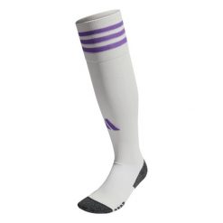 Skarpetki adidas 23. Białe skarpetki męskie Adidas, bez wzorów, z materiału. Za 103.00 zł.