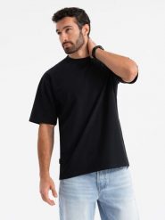 Bawełniany męski t-shirt LOOSE FIT z okrągłym dekoltem – czarny V1 - Rozmiar: XL. Czarne t-shirty męskie Ombre Clothing, l, bez wzorów, z bawełny, bez kołnierzyka. Za 129.99 zł.