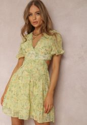 Zielona Sukienka Cythiala. Zielone sukienki damskie Renee, na imprezę, m, w ażurowe wzory, bez kołnierzyka, bez ramiączek, mini. W wyprzedaży za 118.99 zł.
