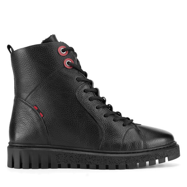 Trzewiki Go Soft. Czarne botki damskie GO SOFT, bez obcasa, na płaskiej podeszwie, bez zapięcia. Za 259.99 zł.