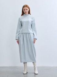 BGN Spódnica w kolorze błękitnym rozmiar: 34. Niebieskie spódniczki damskie BGN, bez wzorów, midi, bombki. Za 121.99 zł.