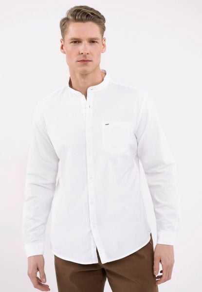 Koszula ze stójką, Slim Fit, K-LANGE. Białe koszule męskie Volcano, l, bez wzorów, z bawełny, bez kołnierzyka, bez ramiączek. Za 149.99 zł.