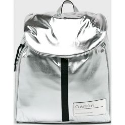 Calvin Klein - Plecak. Szare plecaki damskie CALVIN KLEIN, bez wzorów, z materiału. Za 499.90 zł.