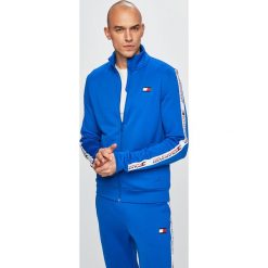 Tommy Sport - Bluza. Niebieskie bluzy bez kaptura męskie Tommy Sport, m, z materiału. W wyprzedaży za 359.90 zł.