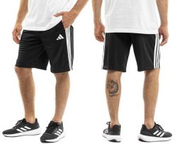Spodenki męskie adidas 3 Stripes. Czarne szorty męskie Adidas, bez wzorów, z materiału, klasyczne. Za 128.99 zł.